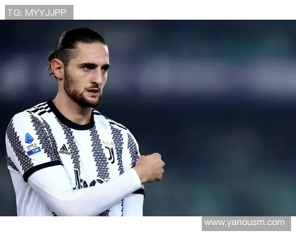 现役最具观赏性的足球球星盘点：技巧、速度与创造力的完美融合