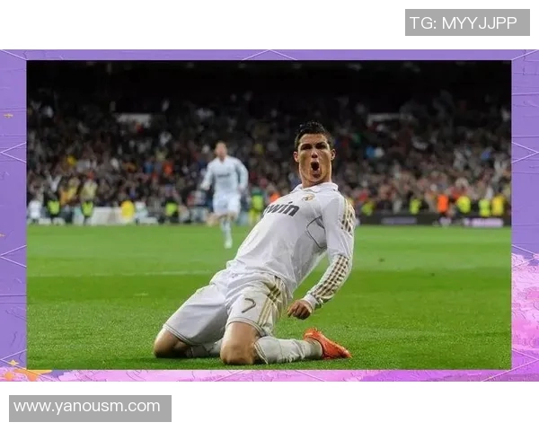 网图呈现足球球星风采精彩瞬间展现球场传奇与荣耀